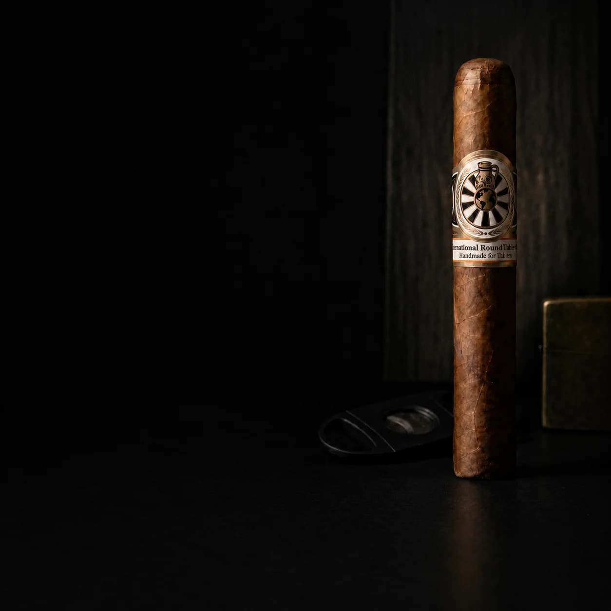 Premium-Präsentation der Round Table Cigar